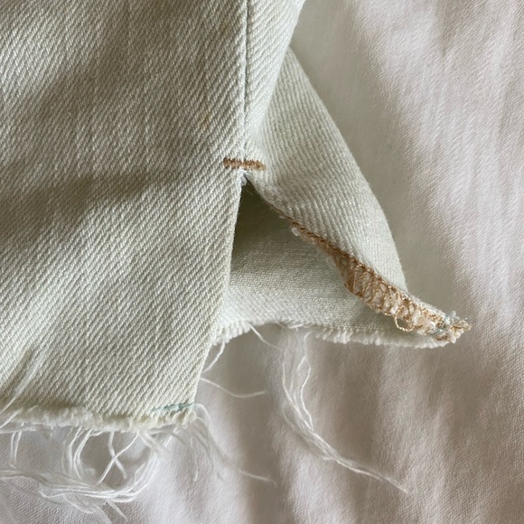2 for 1! Madewell High Rise White Frayed Hem Shorts EUC AND! Similar pair by Gap - Picture 15 of 16